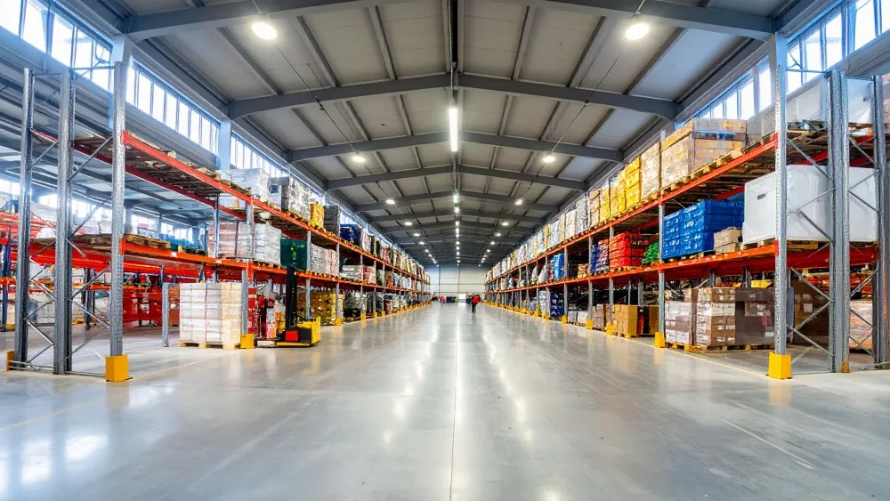 Logistics & Warehousing